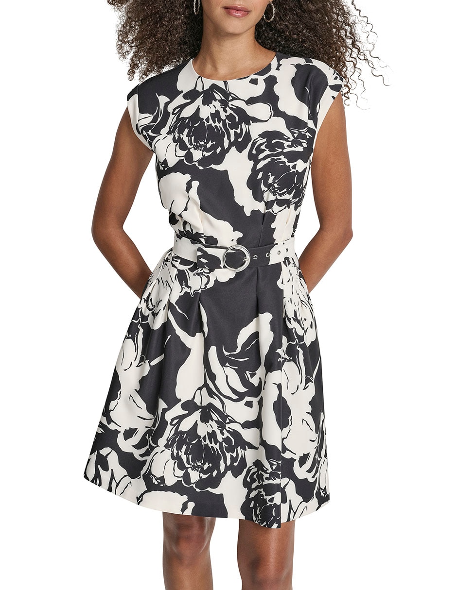 Vestido corto casual para mujer